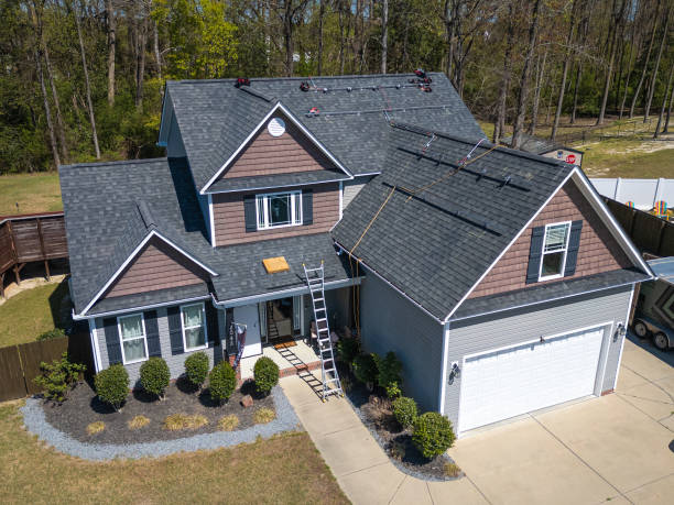 Asphalt Shingles Roofing in East Grand Forks, MN
